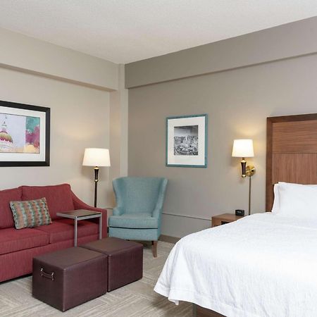 Hampton Inn Indianapolis Downtown Across From Circle Centre Exteriér fotografie
