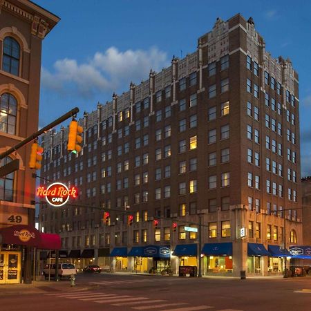 Hampton Inn Indianapolis Downtown Across From Circle Centre Exteriér fotografie