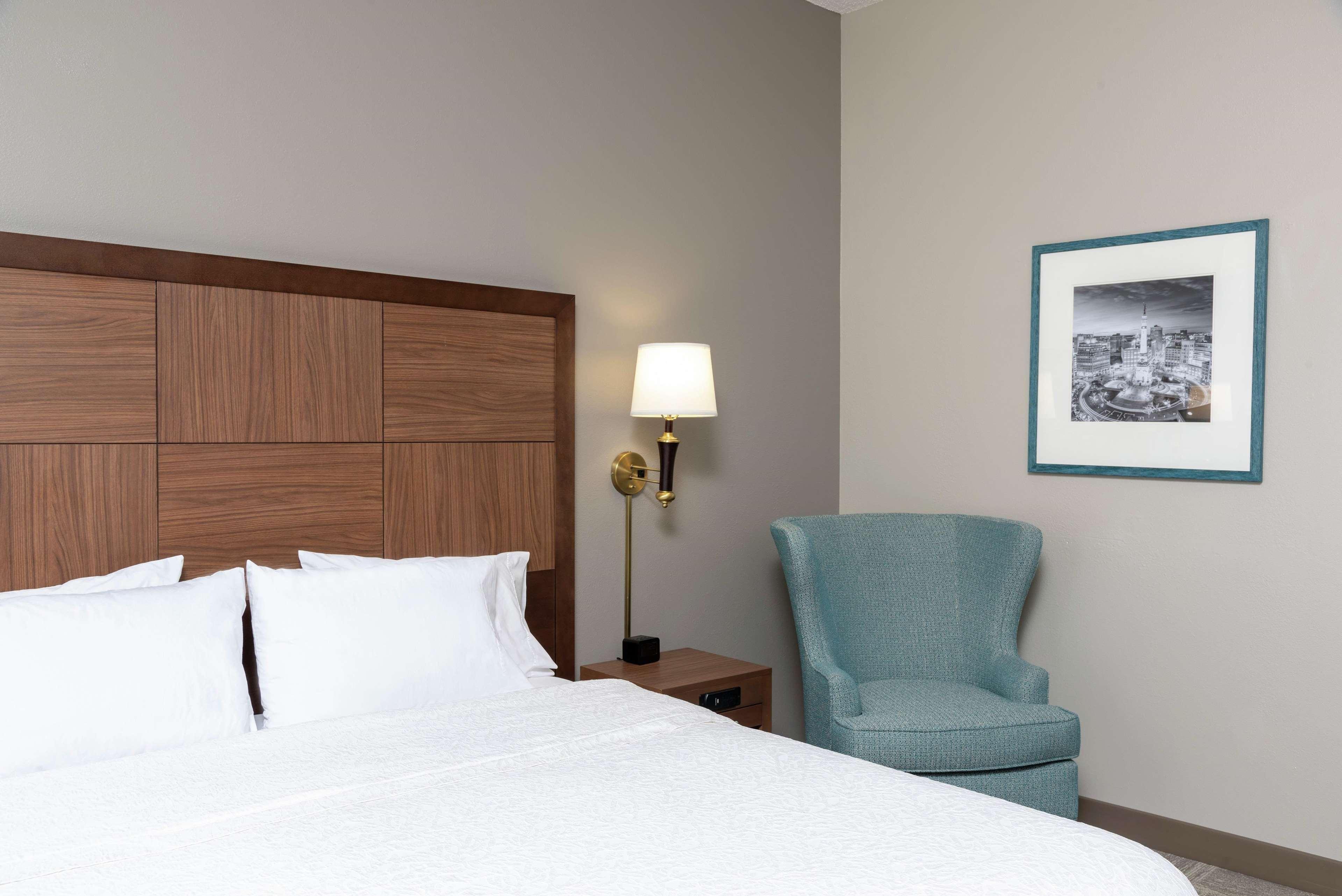 Hampton Inn Indianapolis Downtown Across From Circle Centre Exteriér fotografie
