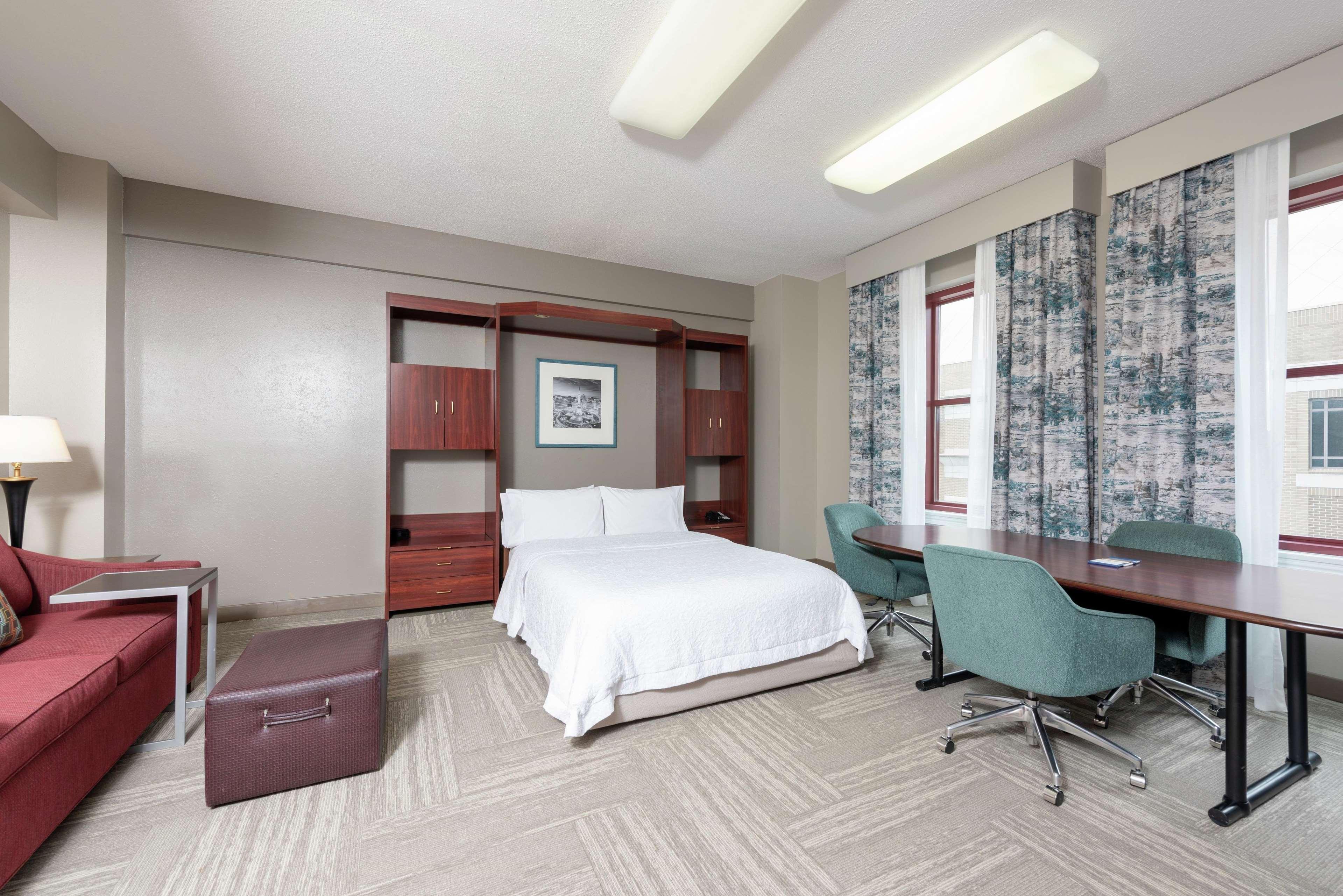 Hampton Inn Indianapolis Downtown Across From Circle Centre Pokoj fotografie