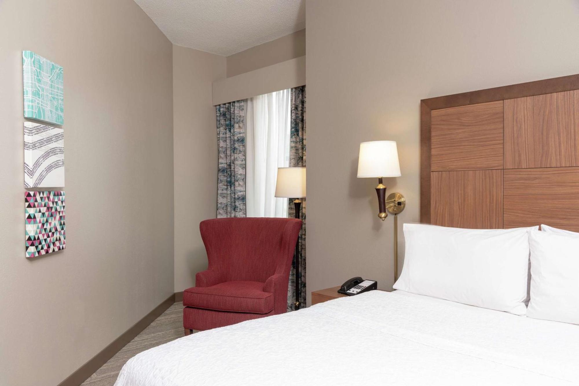 Hampton Inn Indianapolis Downtown Across From Circle Centre Exteriér fotografie